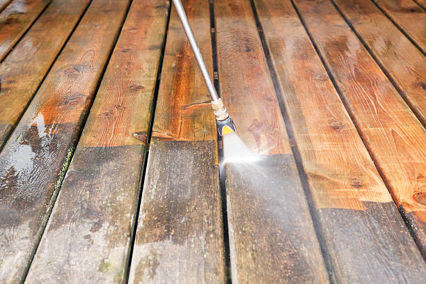 Best Patio and Deck Pressure Washing  in Crooked Lake Park, FL